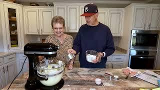 MAYOR PERKINS'S POUND CAKE | Old family recipe | Delicious pound cake dessert in a bundt cake pan