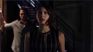 Arrow 3 13   Oliver Tells Thea He's The Arrow