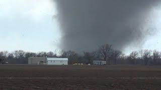 40 Minutes of Raw, Gratuitous, Destructive Tornado Footage