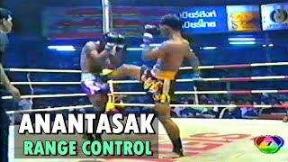 Anantasak's Range Control Mastery | Muay Thai