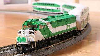 Rapido HO Scale GO Transit Train Unboxing