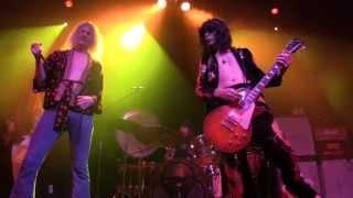 Zoso - "Good Times Bad Times" by Led Zeppelin - Live at the Bluebird