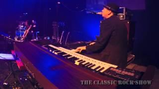 Toto "Rosanna" performed by The Classic Rock Show