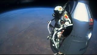 美国人完成最伟大的一跳，他站在太空边缘，从太空跳伞回到地球！