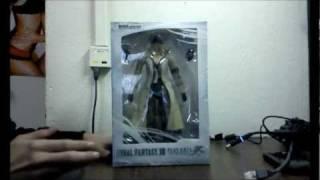 Play Arts Kai Final Fantasy 13 Snow Villiers Unboxing