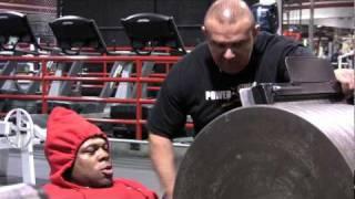 Kai Greene: OVERKILL - Kai trains legs before the 2009 Olympia