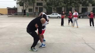 Tuishou con Master Wang Zhan Jun en Chenjiagou 2/3