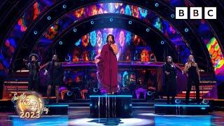 Jessie Ware performs her hit song 'Free Yourself' for the Strictly Launch show  Strictly 2023