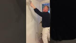 HOW TO SKIMCOAT/PREP A WALL  BEFORE PAINTING OR WALLPAPER