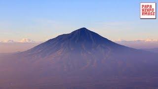 10 Gunung Tertinggi di Jawa Barat - Papan Informasi