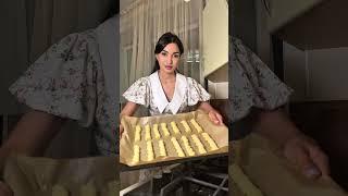 Как обычно ближе к ночи мои дети голодные очень просят приготовить что-нибудь вкусненькое перед сном