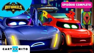 Batwheels ️ | EPISÓDIO COMPLETO | Encostado à Berma | Cartoonito