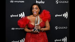 Niecy Nash Betts accepts the Stephen F. Kolzak Award at the GLAAD Media Awards