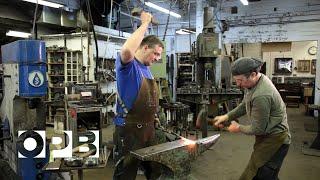 Blacksmiths at work: Arnon Kartmazov and Nitzan Lilie