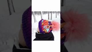 Шапка с вышивкой домики #рукоделие #вязание #вышивка
