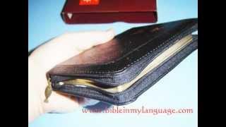 Small Chinese Holy Bible / Leatherbound with Zipper, Golden Edges / 145X99