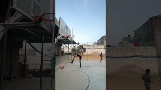 One hand layup shot ￼#basketball #practice #nba #sports #shorts