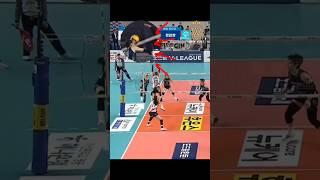 Funny moments ‼️bukilic  blocking headshot  #volleyball #megawativoli #funnymoments #redsparks