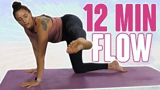 Vinyasa Flow - 12 minute Beginner Yoga | Critical Bench Compound