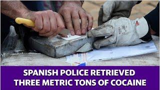 Spanish police found three metric tons of cocaine on a “Narcosub”