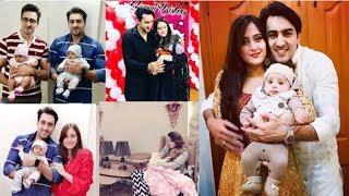 Twin Brothers Hammad Farooqui and Faraz Farooqui with their Wives and Babies