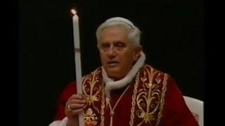 Lourdes in the Vatican, Benedict XVI singing Ave with the faithful