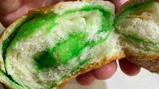 Milk Bread w/Pandan Custard Filling