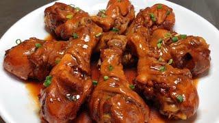 The chef will teach you the correct way of braised chicken legs, the steps are detailed,