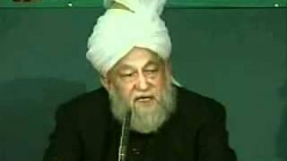 Ahmadiyya Khalifa about difference between Ahmadiyya and other sects