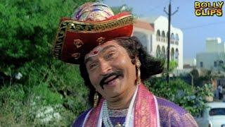 Taqdeerwala | Asrani Looks At Cow Dung | Venkatesh | Hindi Movies 2021 | Kader Khan | Comedy Scenes
