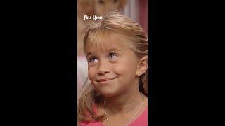 Michelle’s quite the businesswoman. #FullHouse