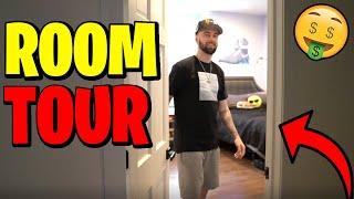 MY ROOM TOUR! *(Gamer / Sneakerhead Heaven)*