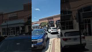 弗吉尼亚下高速就是这种小广场？！｜Virginia’s Highway Plazas Are Actually…Nice? ️ #travel