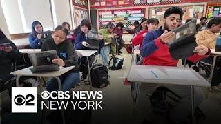 Tech-free Tuesday becoming a hit in Long Island school district