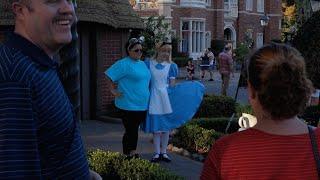 Alice in Wonderland, Shakespeare, & Other Themed Gardens, Epcot, Walt Disney World Resort
