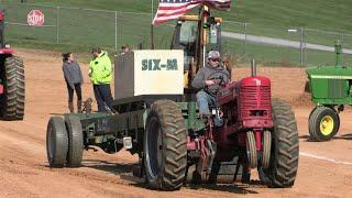 Old Iron Horsepower Action Tractor Pulling 2023