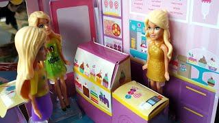 Video AQILLA Kecil - Beli dan Main Boneka Barbie  Mainan Anak Perempuan  Aqilla's Diary