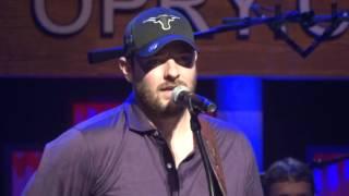 Chris Young - Begging To You (clip)