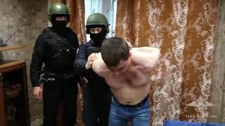 В Костроме полицейские задержали подозреваемых в мошенничестве в сфере автострахования