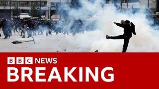 Mass protests in Greece on train tragedy anniversary | BBC News