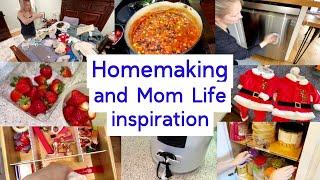 HOMEMAKING MOTIVATION / cleaning videos //mom life motivation //  COOK WITH ME