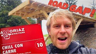 NEW Super Morzine Bike Park Trail Review! Red MTB Jump Trail Chill Con Carne