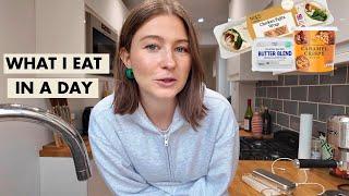 What I eat in an average day ft. M&S picky bits and asian style salmon I Vlogmas day 18