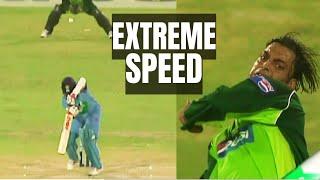 Shoaib Akhtar Best Fast Bowling | Gets Better of Tendulkar and Laxman | Pakistan vs India