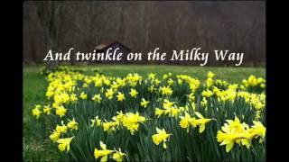Daffodils (I wandered lonely as a cloud) with music - William Wordsworth