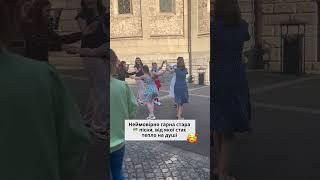 Неймовірно гарна стара українська пісня, від якої стає тепло на душі