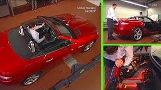 Mercedes-Benz SLK - How to manually close the Vario roof | R172