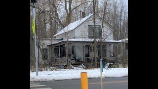 URBEX VT #25 / 2 of 2 / Old Abandoned House in Shelburne