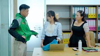 Chủ Tịch Đi Làm Shipper Tốt Bụng Cứu Người Lại Bị Coi Thường Ép Lột Đồ Kiểm Tra Và Cái Kết-Tập 1647