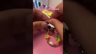 How to put on a phone charm on your phone case 🫶